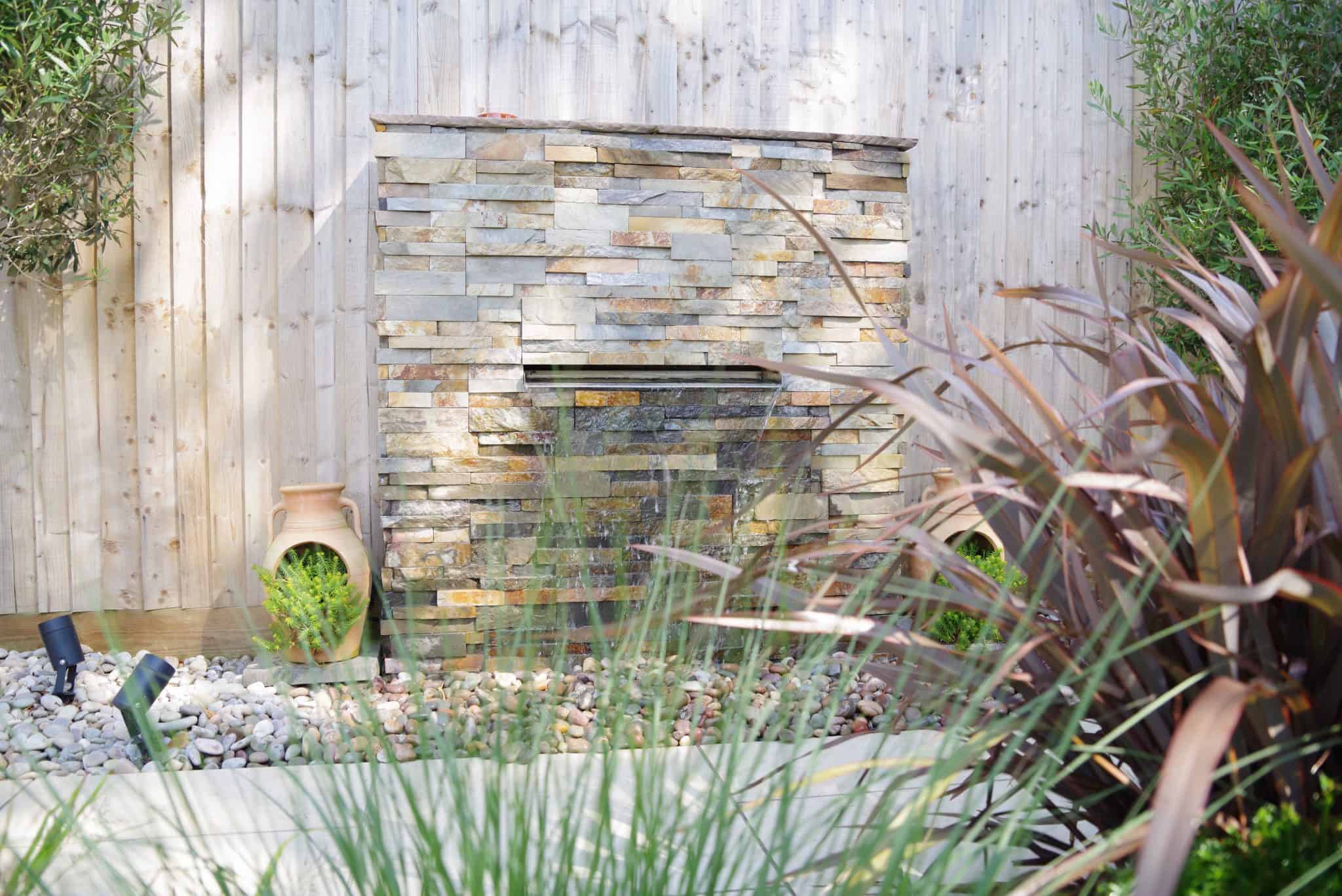 Studio Hummingbird | Home Water feature in a coastal garden design in Sussex