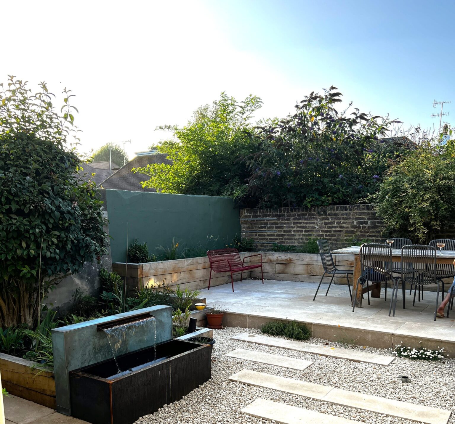 Studio Hummingbird | Worthing Town Garden Small urban garden in Worthing
