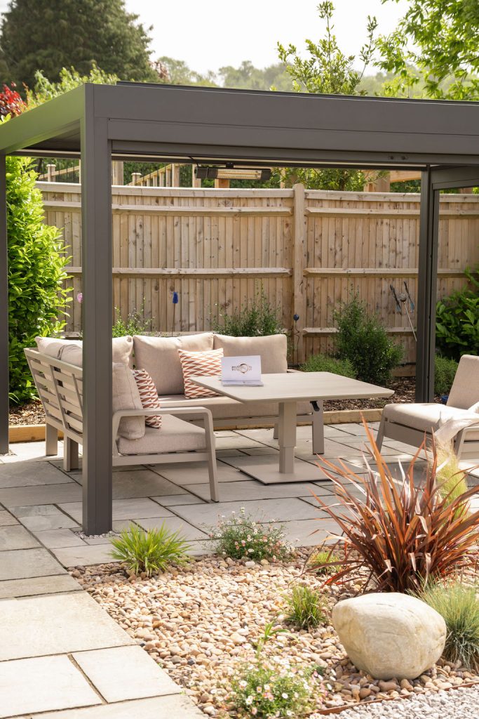 Studio Hummingbird | Garden Style Quiz Outdoor sofa under a grey pergola